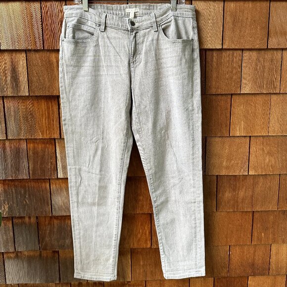 EUC Eileen Fisher Light Wash Gray Denim Stretch Jeans in Women's 10 - Picture 1 of 7